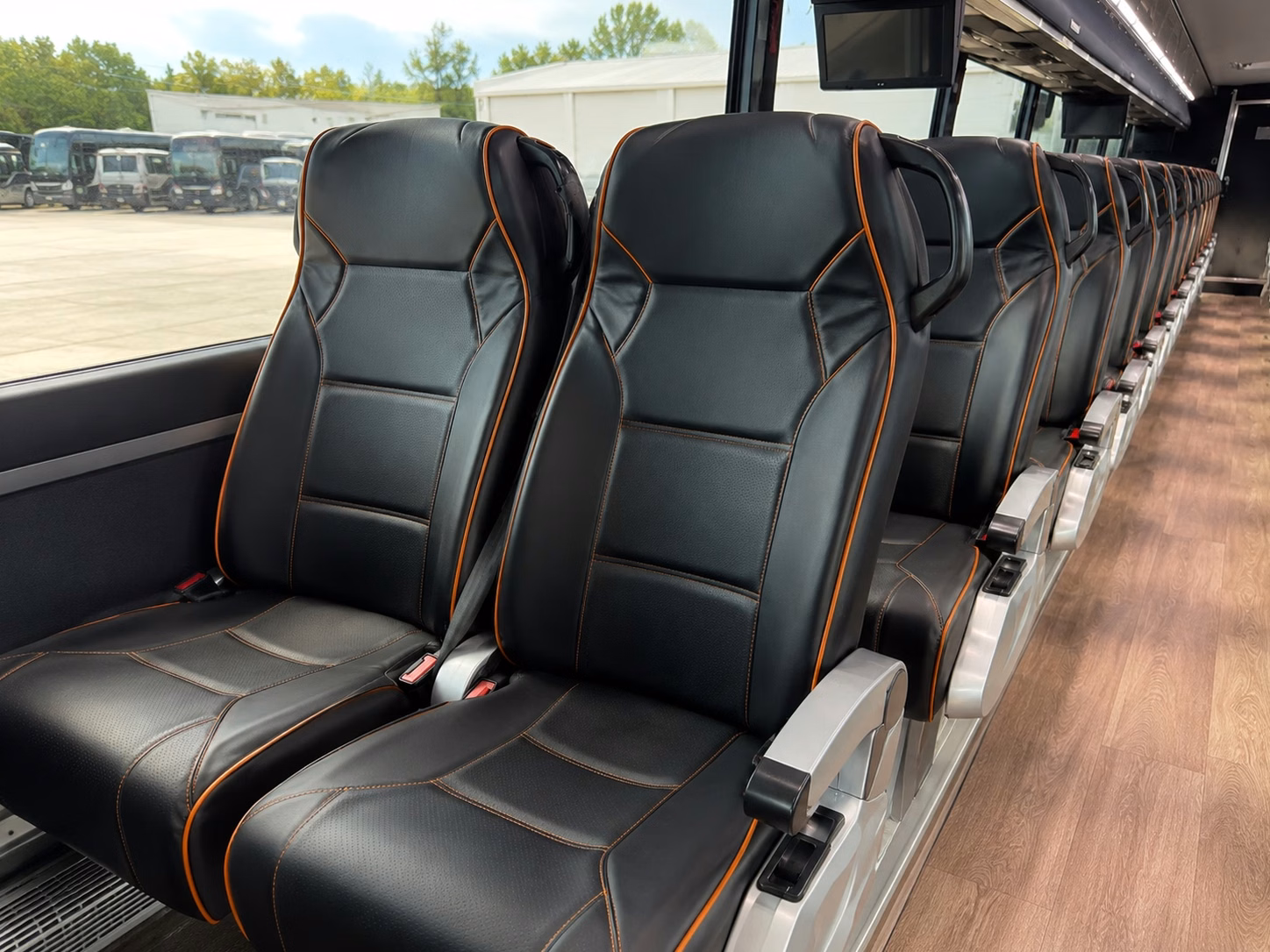 long distance corporate charter bus rentals from olathe