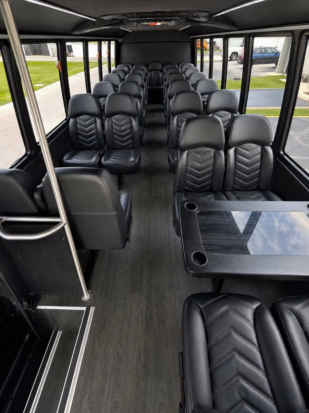 olathe 18 passenger minibus rental