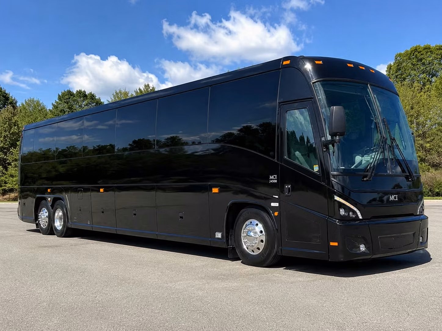 olathe wedding transportation shuttle your guests without the stress